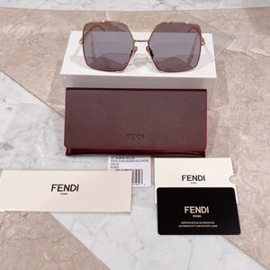 FENDI 61mm Oversized Square Sunglasses FF0439/S